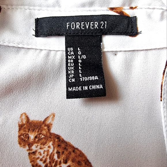 Bengal Semi-Sheer Lightweight Flowy Cat Blouse - Picture 9 of 9